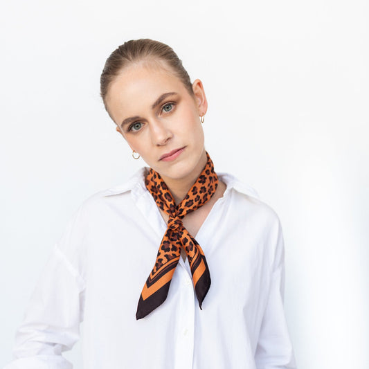 Seidentuch mit Leopardenprint in den Farben Braun und Kupfer, 60cm, 100% Seide